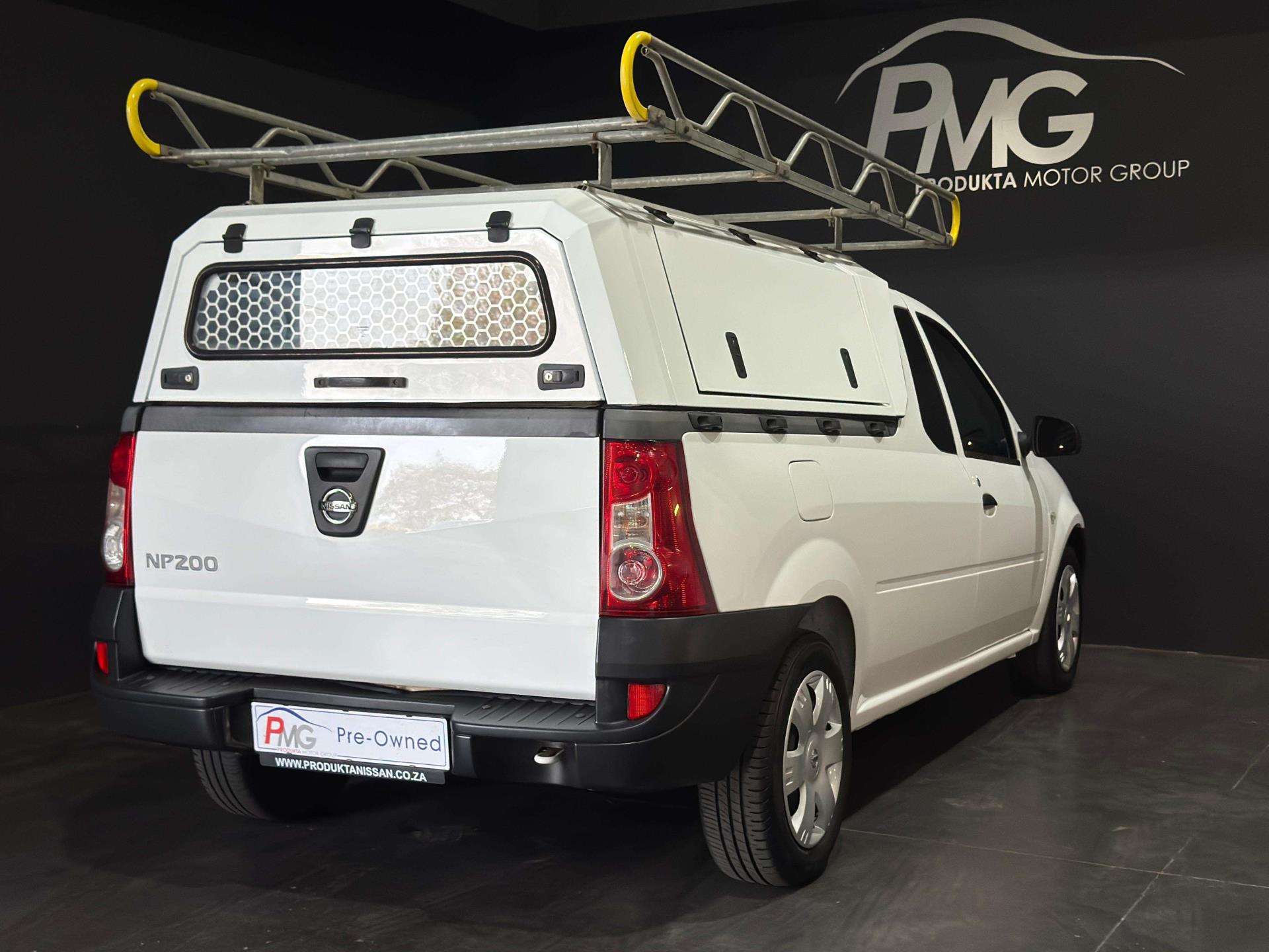 Vehicle Gallery Image