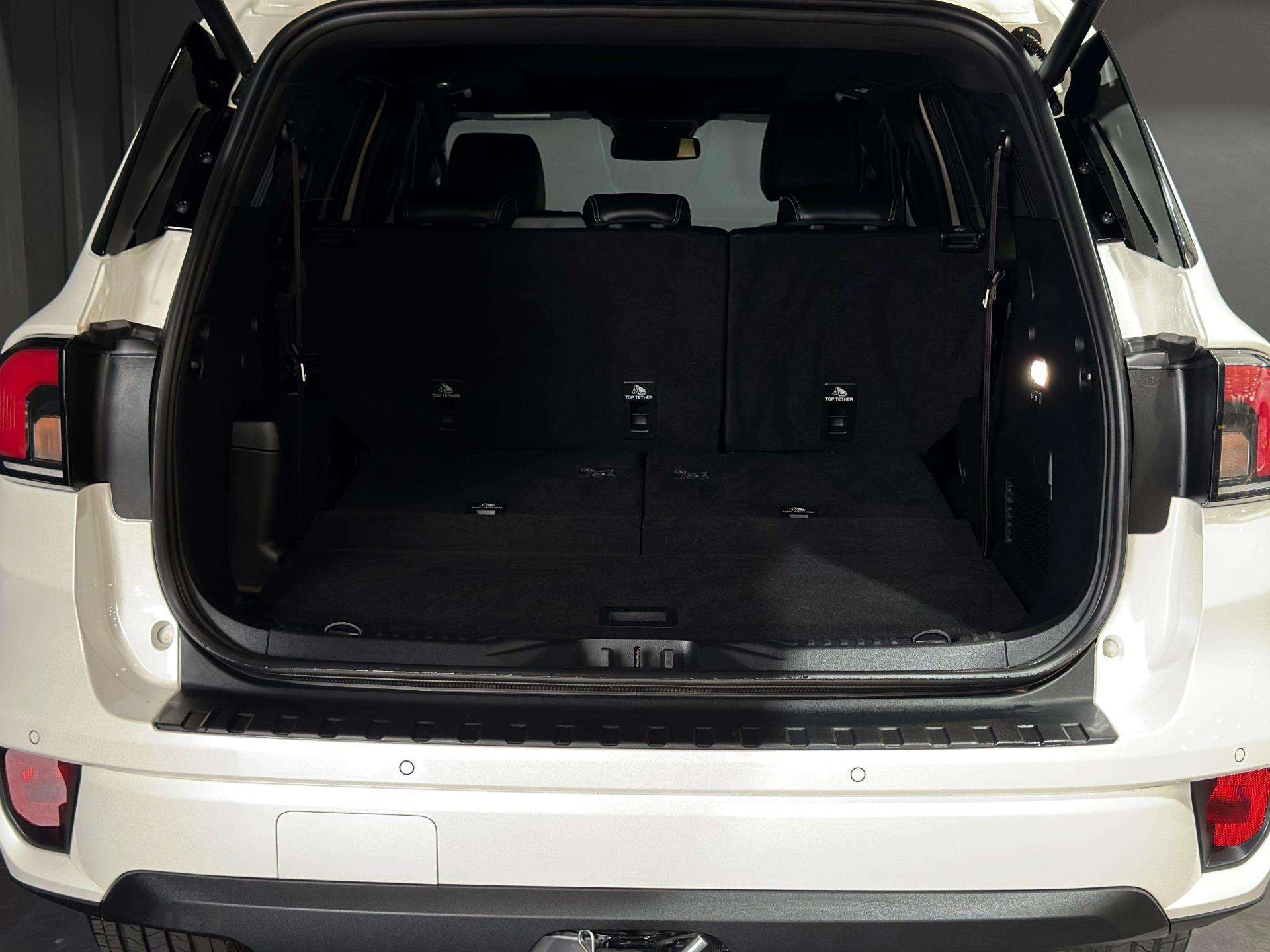 Vehicle Gallery Image