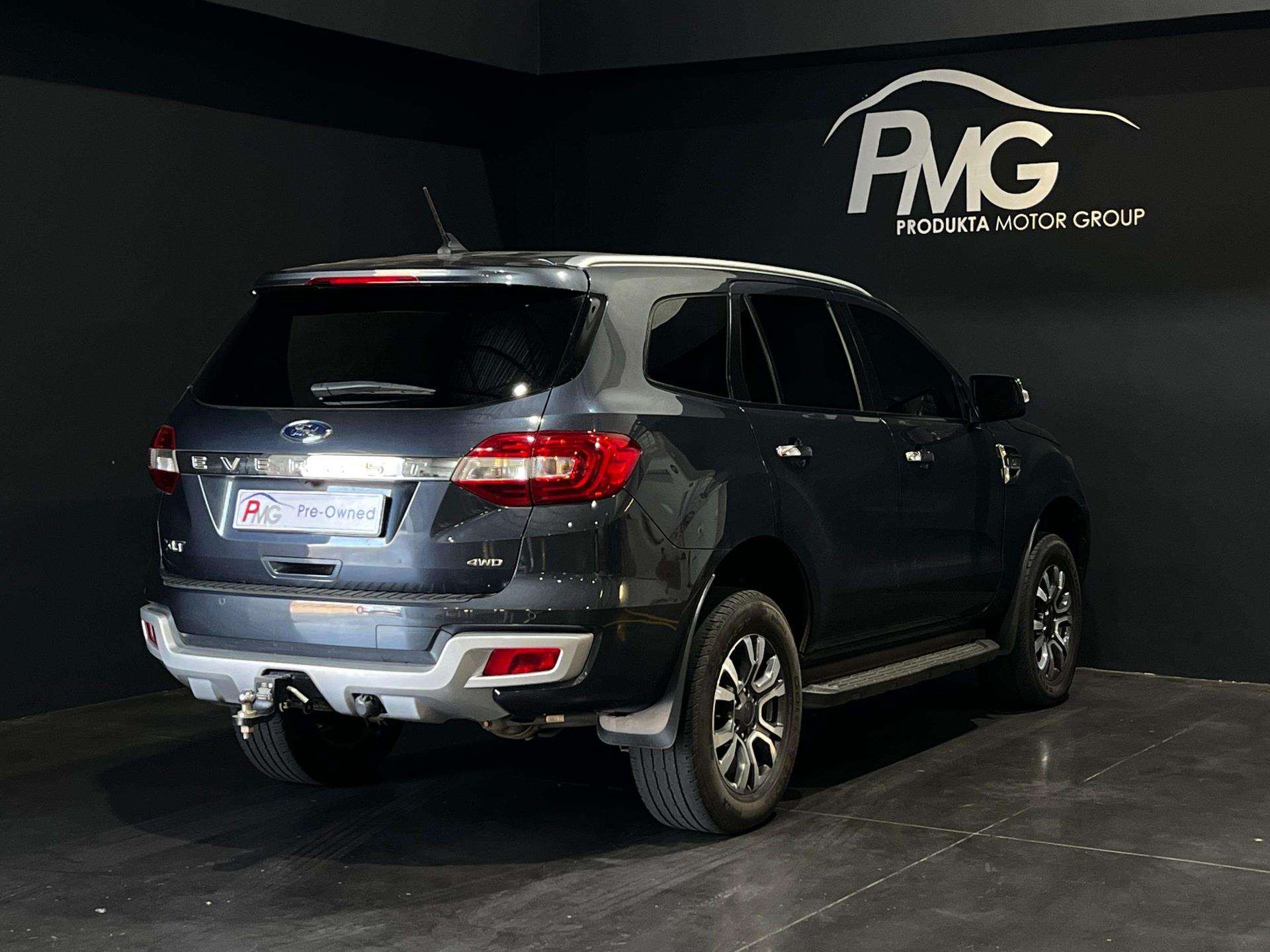 Vehicle Gallery Image