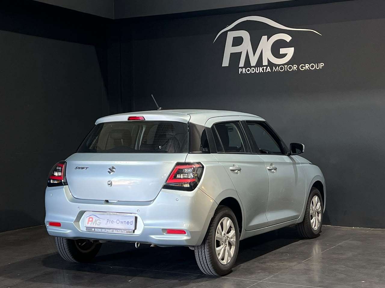 Vehicle Gallery Image