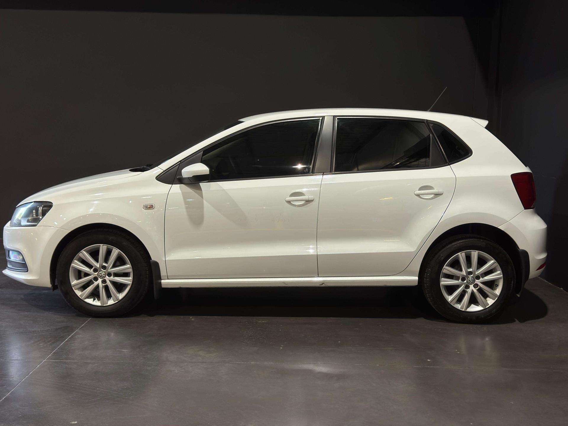 Vehicle Gallery Image